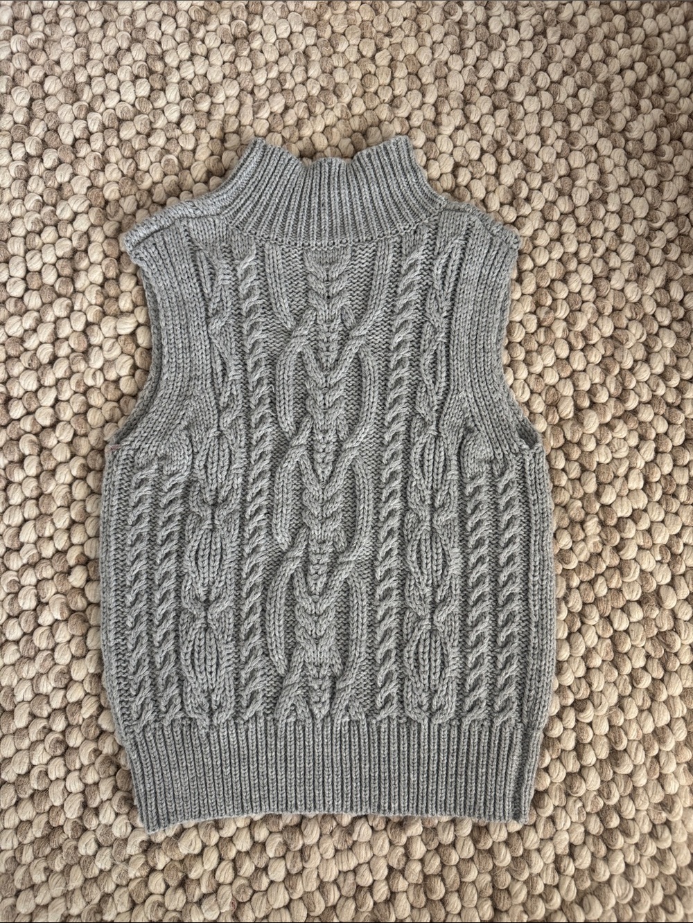 Women's Grey Cable-Knit Sleeveless Turtleneck Sweater Vest